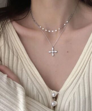 collier multirang croix